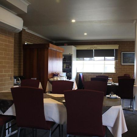 Grand Manor Motor Inn Queanbeyan Εξωτερικό φωτογραφία