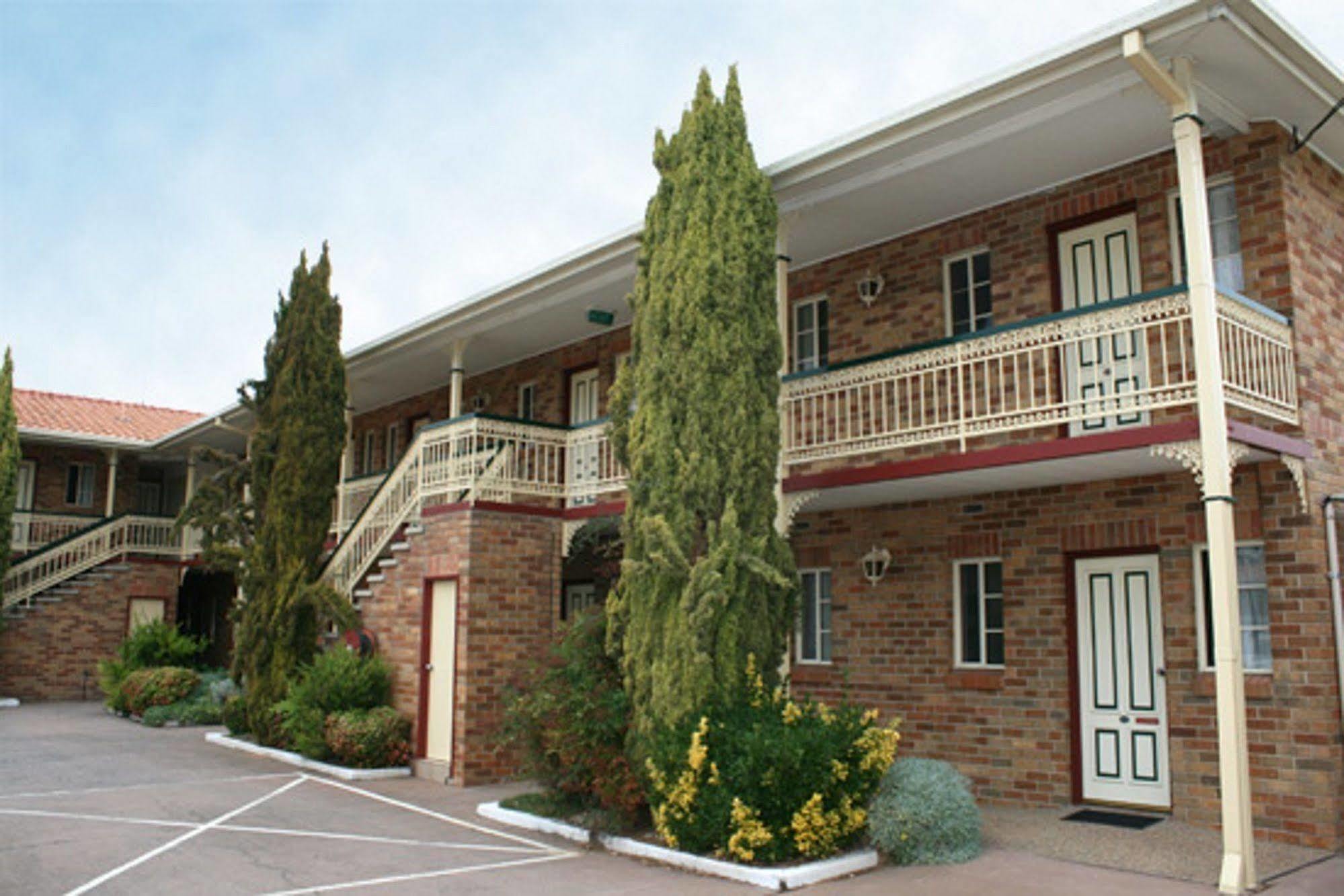 Grand Manor Motor Inn Queanbeyan Εξωτερικό φωτογραφία